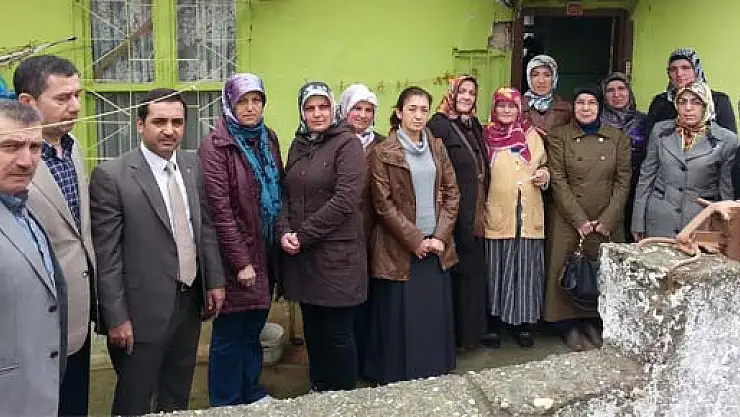 AK Parti İlçe Başkanı Çekiç'ten Kadınlar günü ziyaretleri