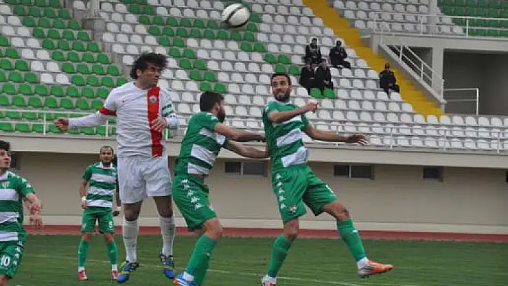 Çarşambaspor kan kaybetmeye devam ediyor