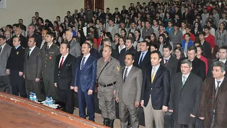 İstiklal Marşı Kabulü törenlerle kutlandı