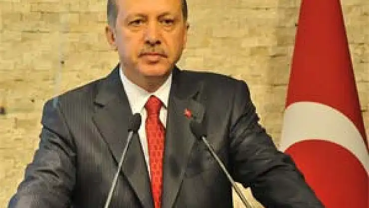 Başbakan Erdoğan, Kemal Kılıçdaroğlu'nu topa tuttu