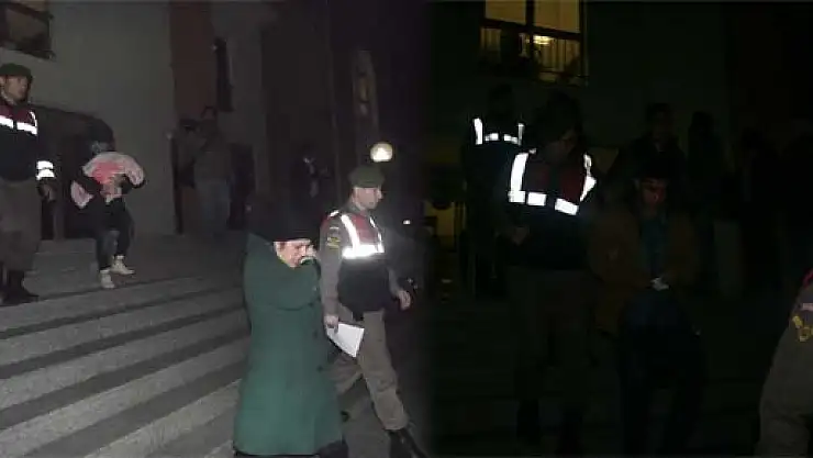 TÜRKİYE'YE YASA DIŞI YOLLARDAN GİREN YABANCILAR TUTUKLANDI...