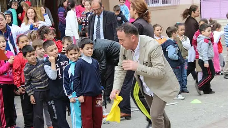 ŞNP 'de Geleneksel Çocuk Oyunları Şenliği