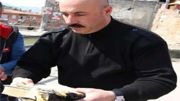 EV YANDI, KUR'AN YANMADI