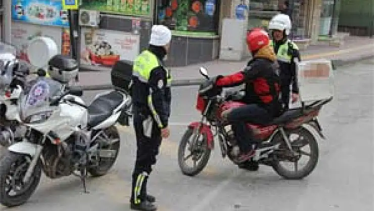 Motosiklet Sürücülerine Ceza Yağdı