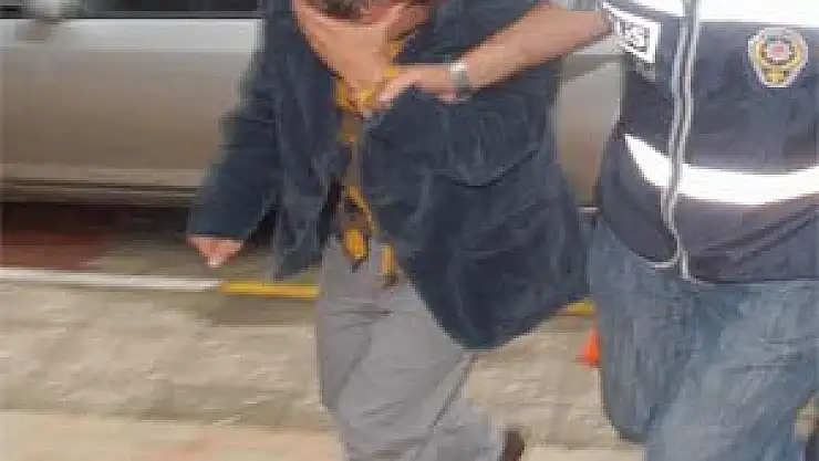 Belediyedeki Yolsuzluk Davasında Ceza Yağdı