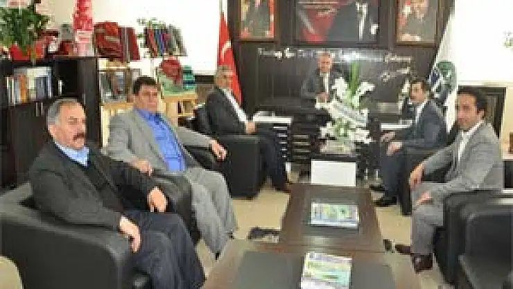 Başkan Belur'u Şoförler ziyaret etti