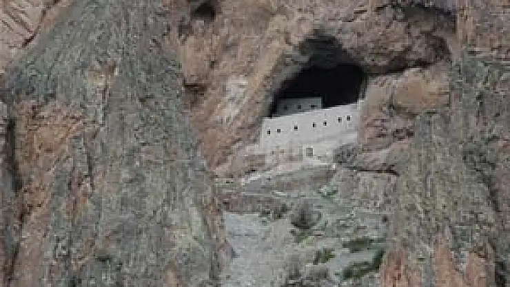 Türkiye'nin 2. Büyük Manastırı Turizme Açılıyor