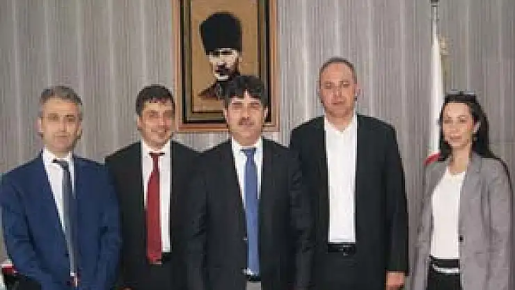 METRO Grup yöneticileri TFF Samsun Bölge Müdürünü ziyaret etti