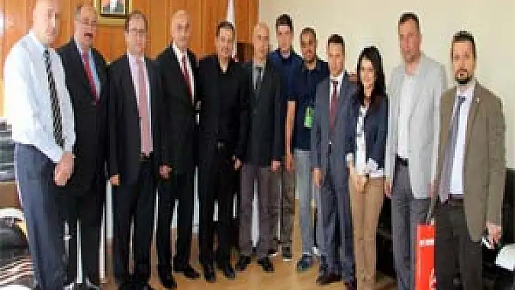 SUUDİ HEYETTEN BAYAR'A ZİYARET