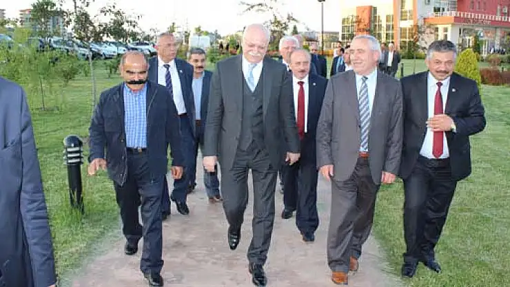 Şemsi Bayraktar Çarşamba'da