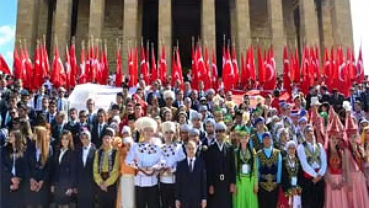 Anıtkabir'de Buruk 19 Mayıs Töreni