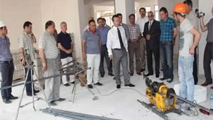 Vali, Eğitim Yatırımlarını İnceledi