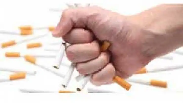 Açık havada da sigara içme yasağı geliyor