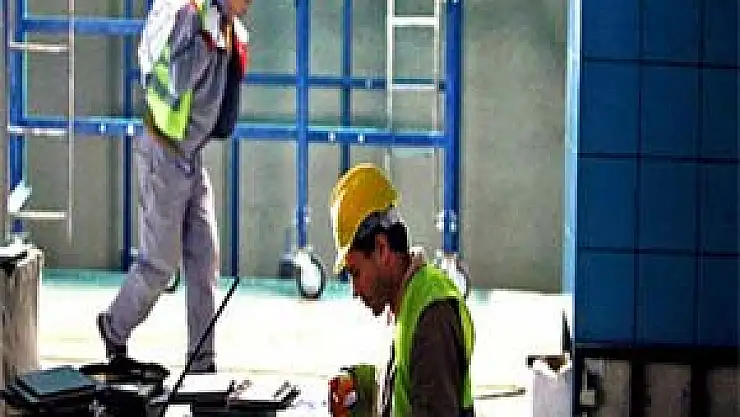 Torba yasada taşerona kadro yolu