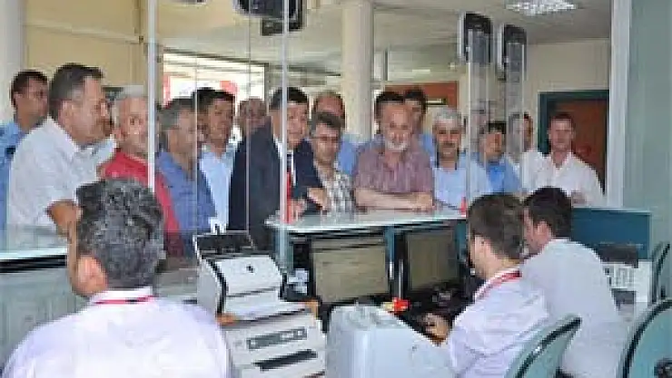 Erdoğan'a Partililerden Destek