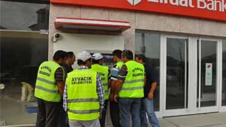 Ayvacık Belediye İşçilerinden Bağış Kampanyasına Destek
