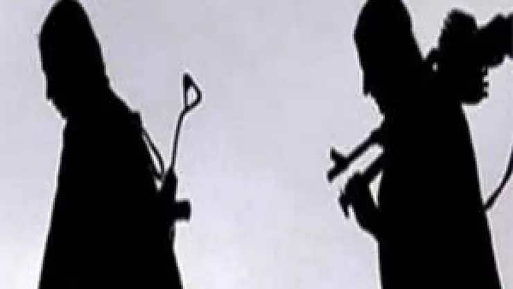 Terör örgütünden askeri üsse havanlı saldırı