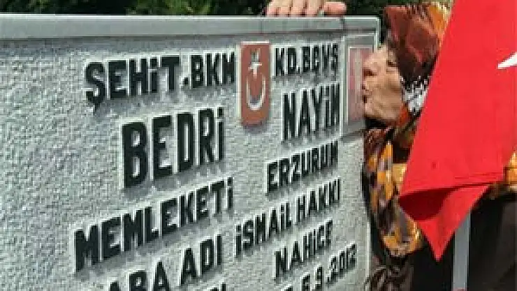 Şehidi Annesinin Gözyaşları