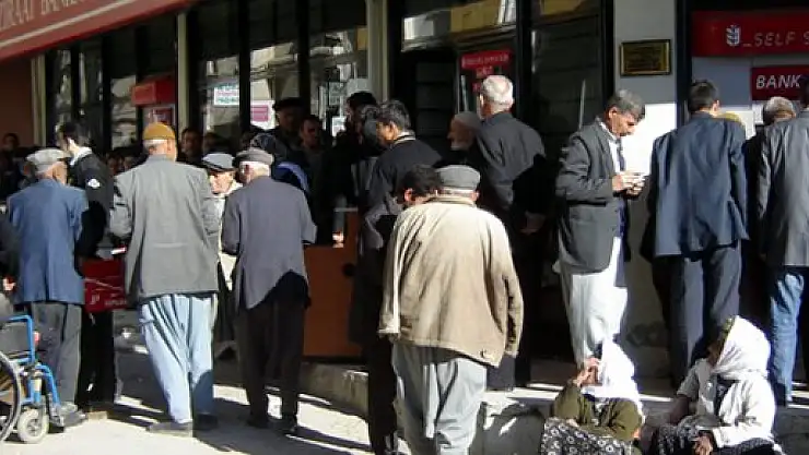 Milyonlarca emekliye bayram müjdesi!