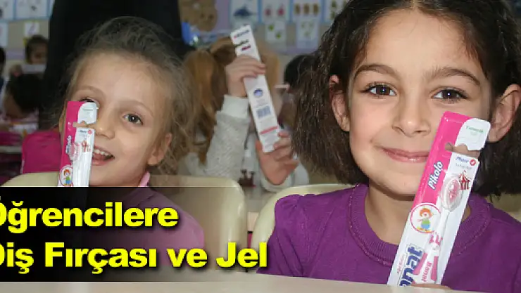 Öğrencilere Diş Sağlığı anlatıldı 