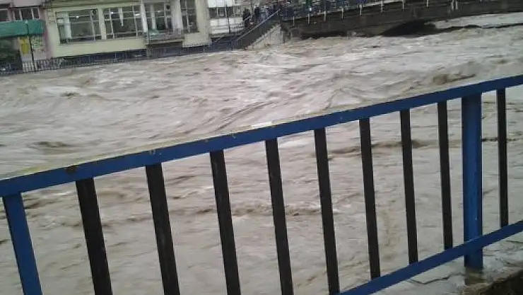 Terme sular altında