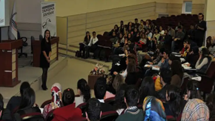 'Bankacılık Kariyerinle Tanışma Zamanı' Konferansı