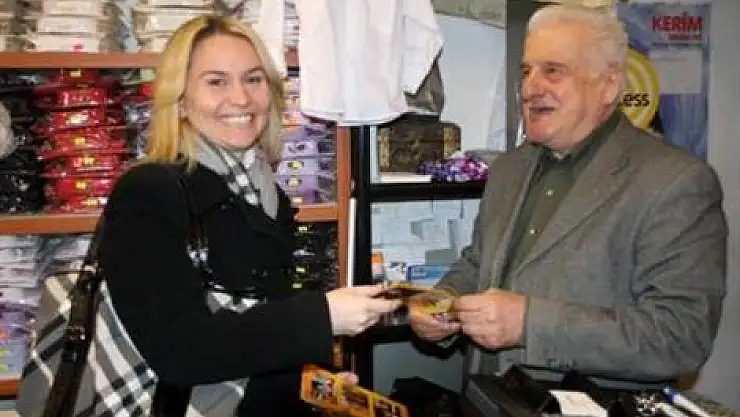 'Halk projesi olan vekil istiyor'