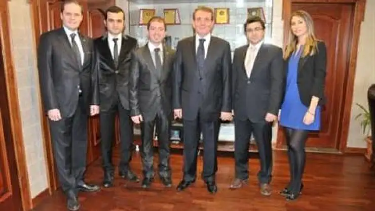 Genç girişimcilere destek sözü