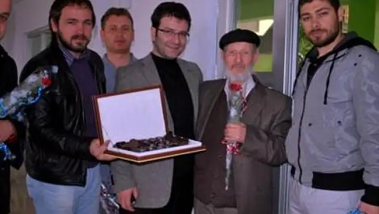 Fezalılar Huzur Evi'nde