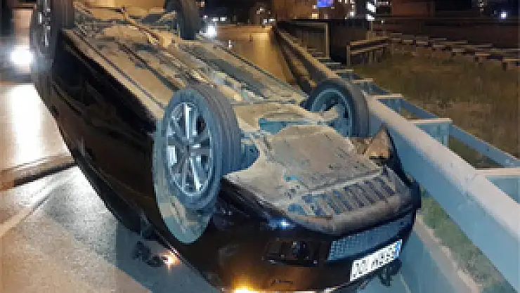 OTOMOBİL TAKLA ATTI: 1 YARALI