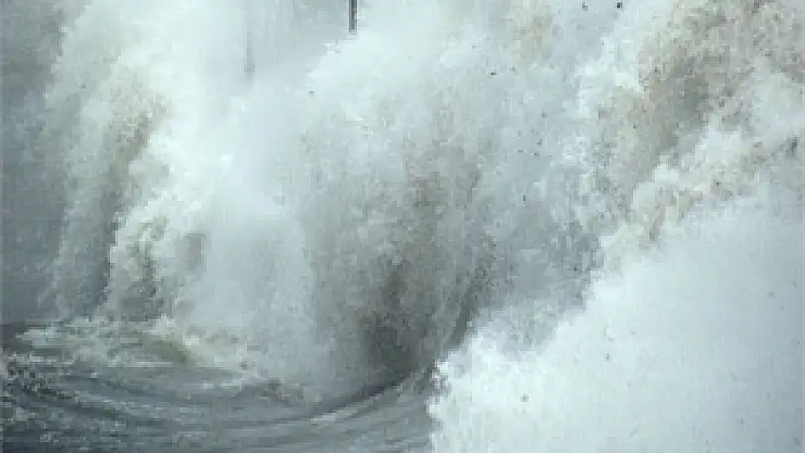 Meteoroloji'den kuvvetli fırtına uyarısı