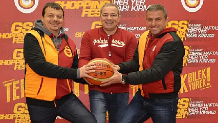 Derbi maçlar öncesi Galatasaray hocaları bir arada