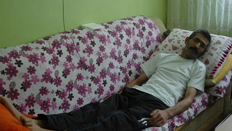 Yanlış iğne mi felç etti?