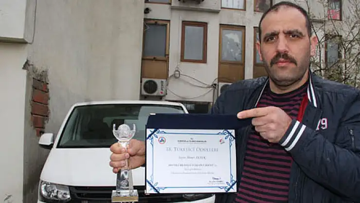 Otomotiv devi ile savaştı, yılın bilinçli tüketicisi oldu