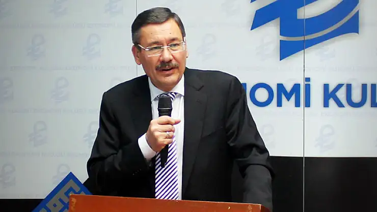 AK Parti' de kavga erken başladı: Gökçek'ten Arınç'a cevap