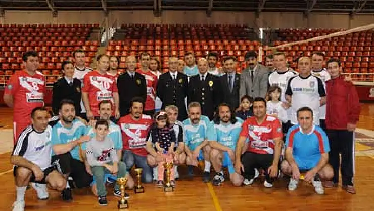 Koruma Şube Müdürlüğü Turnuva Birincisi Oldu 