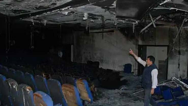 8 bin TL alacağı için 400 bin TL zarar verdi