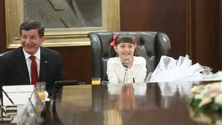 Minik başbakandan gülümseten başkanlık sistemi cevabı