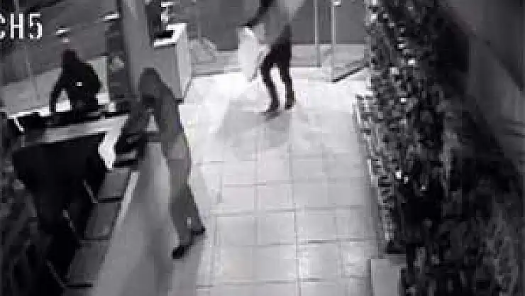 Alarm çaldı, kedi sandı, soyuldu