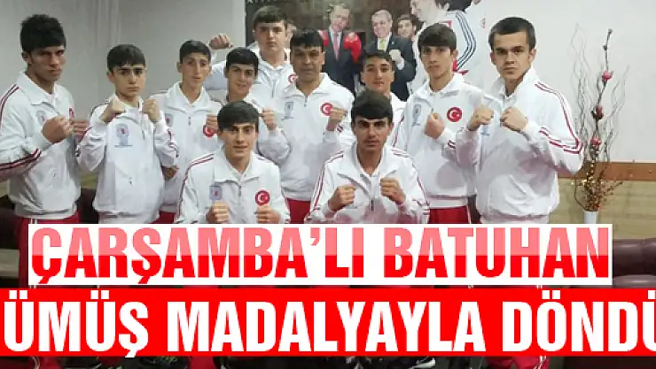 BOKSÖRLER BAKÜ'YE GİTTİ