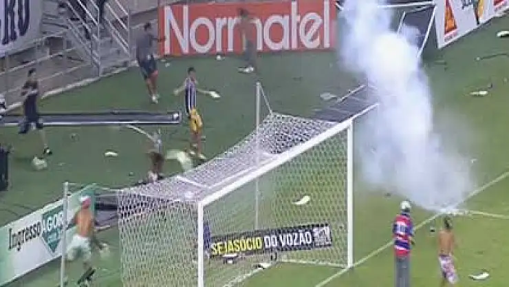 Futbol terörü sahaya indi