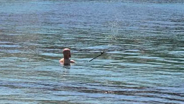 Selfie çılgınlığı sınır tanımıyor