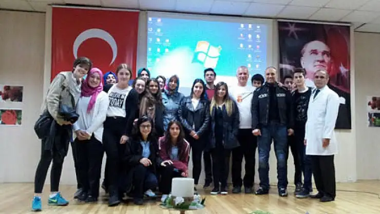 Gezginler Motosiklet Kulübü Öğrencilerle Buluştu