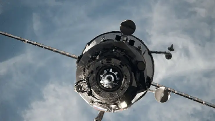 Uzaya gönderilen kargo aracı dünyaya düştü