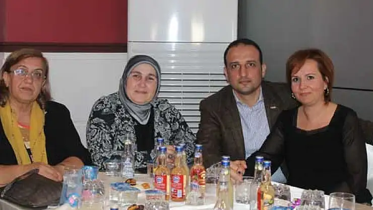 'MİLYONLARIN HAKKINI SAVUNMAK İÇİN İKTİDAR OLACAĞIZ'