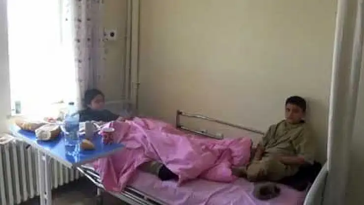 7 sığınmacı donarak öldü