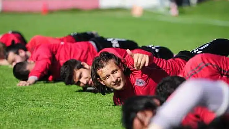 Play-Off'u istiyoruz