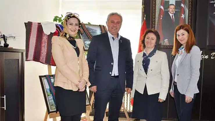 Kadın Hakları Kurulu'ndan Başkan Belur'a ziyaret