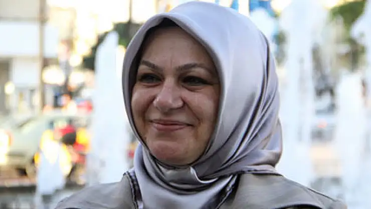 Şeyma Döğücü, eskiden davalara giremiyordu şimdi vekil adayı