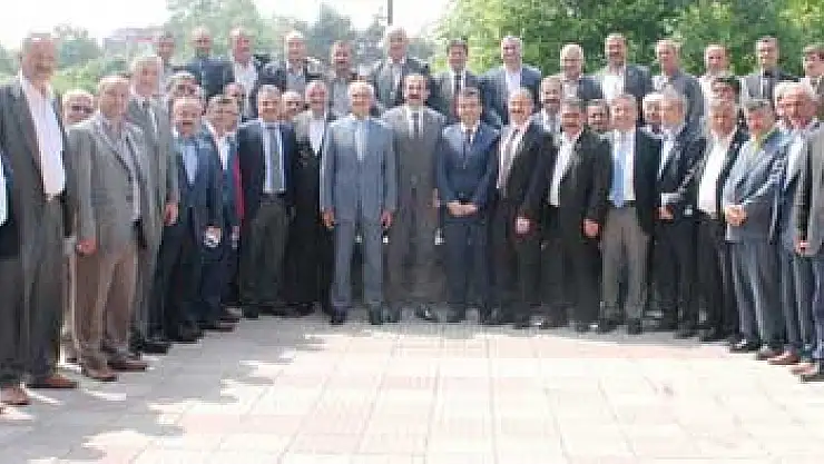 Başkan yılmaz: 'Ortalık Cadı Kazanı Gibi Kaynıyor'